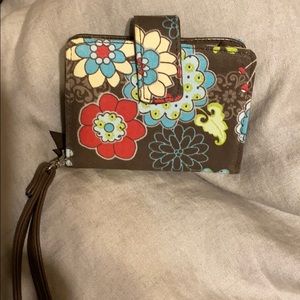 Thirty one wristlet